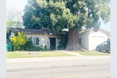 728 N Mills Avenue, Lodi, CA 95242 - Photo 1