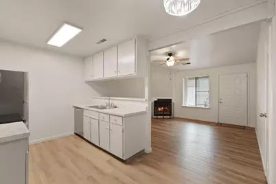 2524 Winchester Drive #9, Lodi, CA 95240 - Photo 3