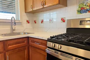 609 E Jefferson St, Stockton, CA 95206 - Photo 5