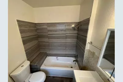 2218 10th Street, Sacramento, CA 95818 - Photo 15