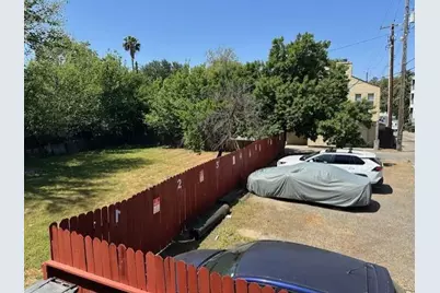 2218 10th Street, Sacramento, CA 95818 - Photo 5