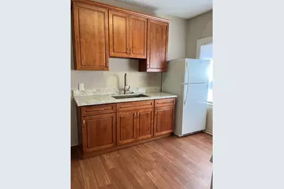 2218 10th Street, Sacramento, CA 95818 - Photo 7