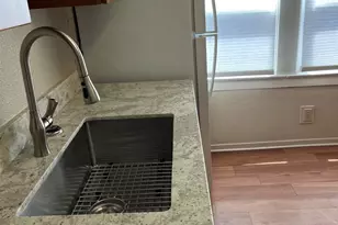 2218 10th St, Sacramento, CA 95818 - Photo 17