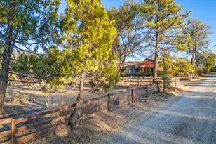 10265 Newtown Rd, Nevada City, CA 95959 - Photo 3