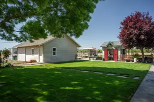 509 Wyer Rd, Arbuckle, CA 95912 - Photo 17