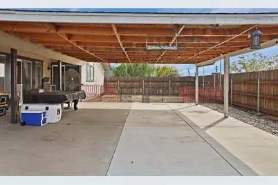 2195 Baldwin Lane, Stockton, CA 95215 - Photo 43