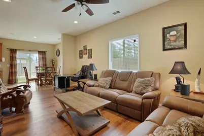 5273 E Marsh Street, Stockton, CA 95215 - Photo 9