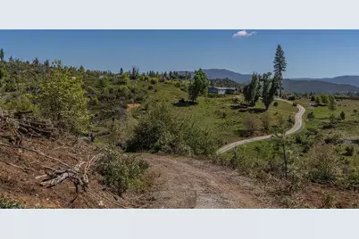 5901 Old Emigrant Trail, Mountain Ranch, CA 95246 - Photo 9