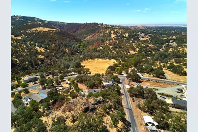 7033 Cane Lane, Valley Springs, CA 95252 - Photo 9