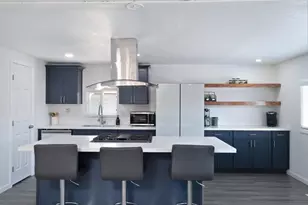 Dias Ave, Sacramento, CA 95824 - Photo 3