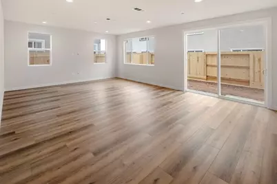 3950 Aura Way, Rancho Cordova, CA 95742 - Photo 7