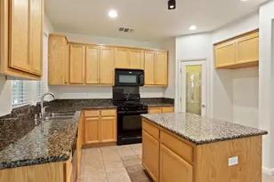 9363 Vintner Cir, Patterson, CA 95363 - Photo 17