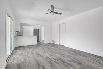 302 Sepulveda Drive, Stockton, CA 95210 - Photo 15