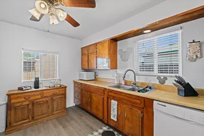 231 Poplar Avenue, Manteca, CA 95336 - Photo 13