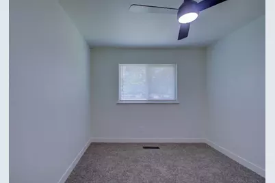 2540 E Childs Avenue, Merced, CA 95341 - Photo 25