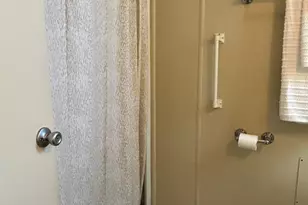 Capital Dr, Sacramento, CA 95828 - Photo 21