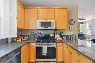 213 Washington Pl, West Sacramento, CA 95605 - Photo 13