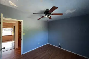 2454 Golden Bear Cir, Stockton, CA 95209 - Photo 9