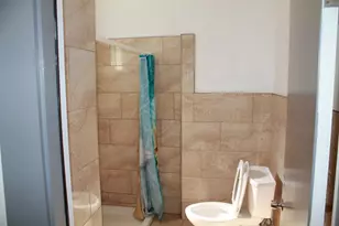 28 S American St, Stockton, CA 95202 - Photo 17