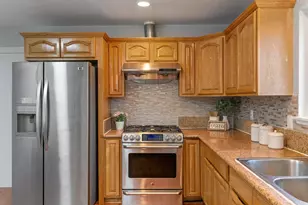 7477 21st Street, Sacramento, CA 95822 - Photo 9