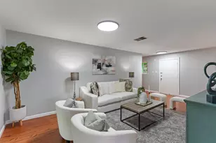 7477 21st Street, Sacramento, CA 95822 - Photo 3