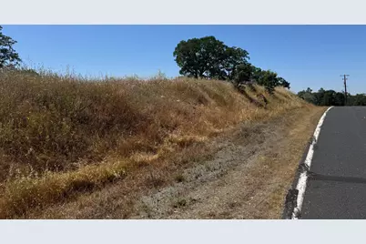 6101 Thornicroft Drive, Valley Springs, CA 95252 - Photo 3