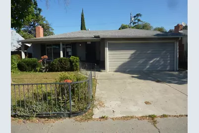 2059 Country Club Boulevard, Stockton, CA 95204 - Photo 1