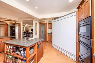 7420 Woodside Dr, Citrus Heights, CA 95621 - Photo 15