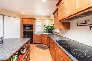 7420 Woodside Dr, Citrus Heights, CA 95621 - Photo 13