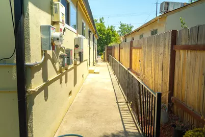 3340 43rd Street, Sacramento, CA 95817 - Photo 35