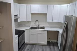 8572 German Dr, Sacramento, CA 95828 - Photo 15