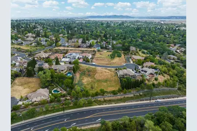 621 Landrise Court, Folsom, CA 95630 - Photo 13