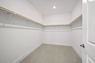 7000 Carbone Dr, Roseville, CA 95747 - Photo 23