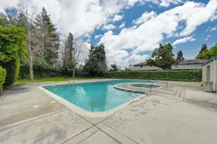 2280 Hurley Way, Sacramento, CA 95825 - Photo 21