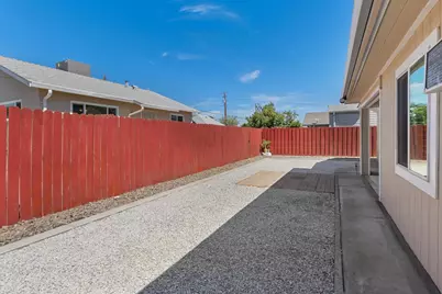 311 N Lincoln Avenue, Manteca, CA 95336 - Photo 29