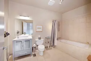 2101 28th St, Sacramento, CA 95818 - Photo 39