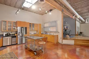 2101 28th St, Sacramento, CA 95818 - Photo 27