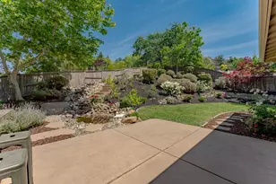 385 Esatto Pl, El Dorado Hills, CA 95762 - Photo 35