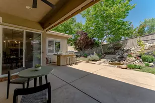 385 Esatto Pl, El Dorado Hills, CA 95762 - Photo 33