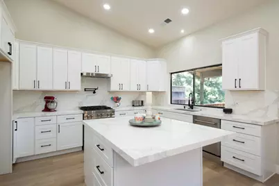 892 River Bluff Drive, Oakdale, CA 95361 - Photo 11