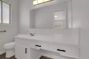 1412 E Glenwood Ave, Turlock, CA 95380 - Photo 17