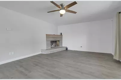 1412 E Glenwood Avenue, Turlock, CA 95380 - Photo 3