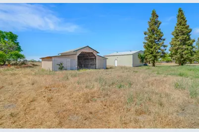 1412 E Glenwood Avenue, Turlock, CA 95380 - Photo 21