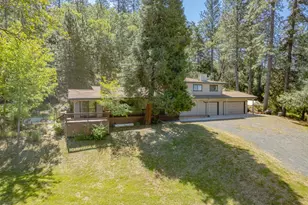 11107 Pekolee Dr, Grass Valley, CA 95949 - Photo 13