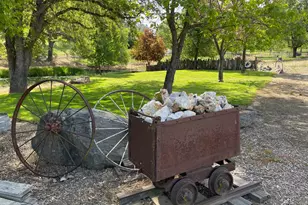 22025 Ferretti Rd, Groveland, CA 95321 - Photo 29