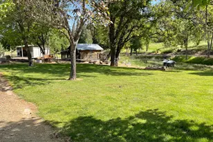 22025 Ferretti Rd, Groveland, CA 95321 - Photo 31