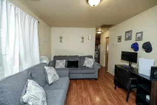 1122 Fresno St, Newman, CA 95360 - Photo 3