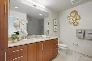 38 N Almaden Blvd, San Jose, CA 95110 - Photo 17