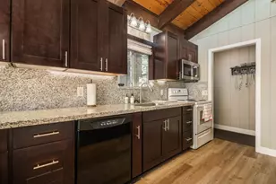 1644 Crystal Air Dr, South Lake Tahoe, CA 96150 - Photo 13