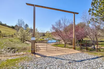 7005 Mountain Ranch Road, Mountain Ranch, CA 95246 - Photo 19